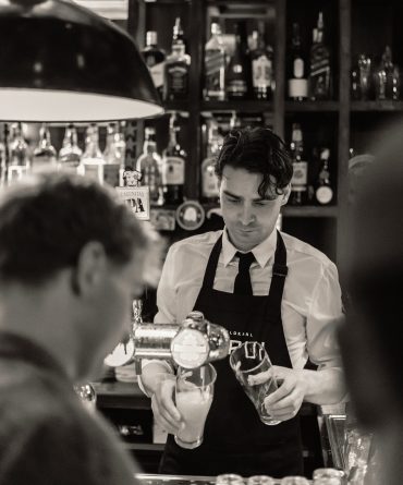 Barman Proeflokaal de Pui